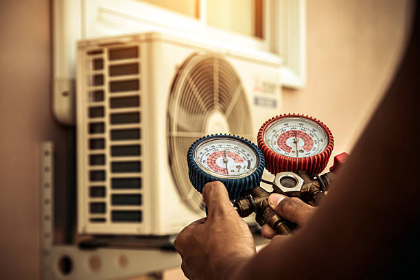 Professional Hvac Installation technician working in Turin, GA